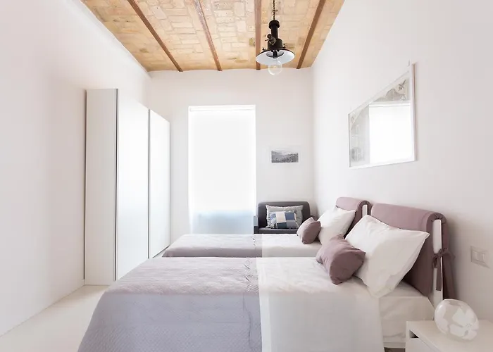 Lilli Vatican White Domus
